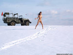 Free pictures series of nude Agnes B. ...!