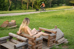 Free pictures series of nude Catia A. ...!