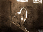 Free pictures series of nude Evi C. ...!
