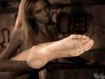 Free pictures series of nude Evi C. ...!