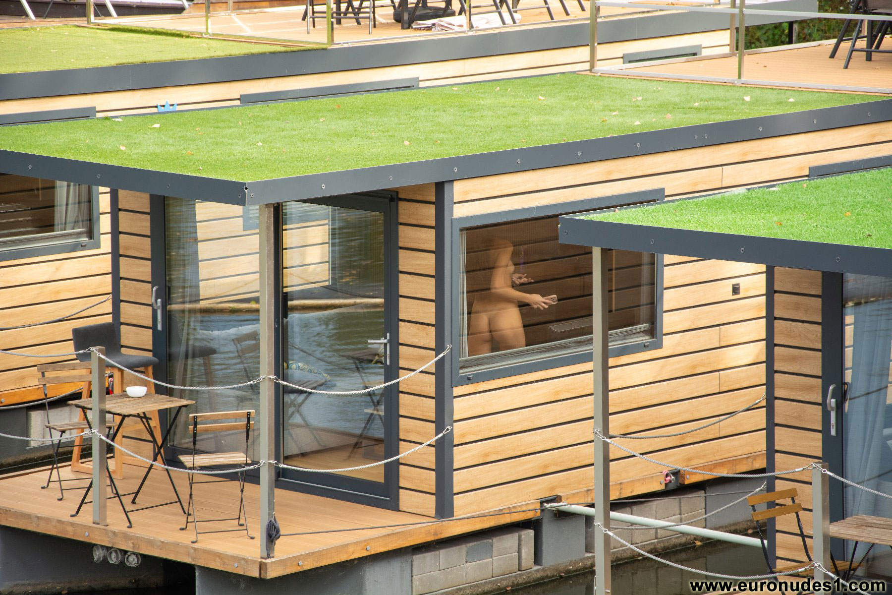 Free pictures series of nude Viktoria C. ...!